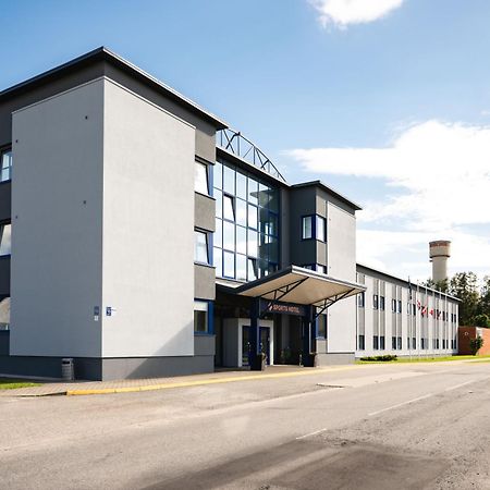 Sports Hotel Valmiera Exterior photo